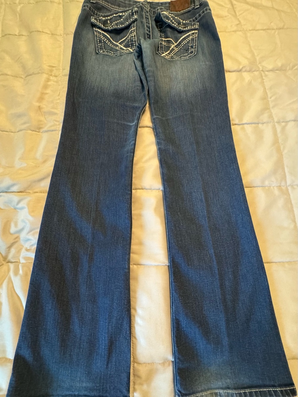BKE Women’s Dark Blue Flare Jeans - Picture 2 of 3